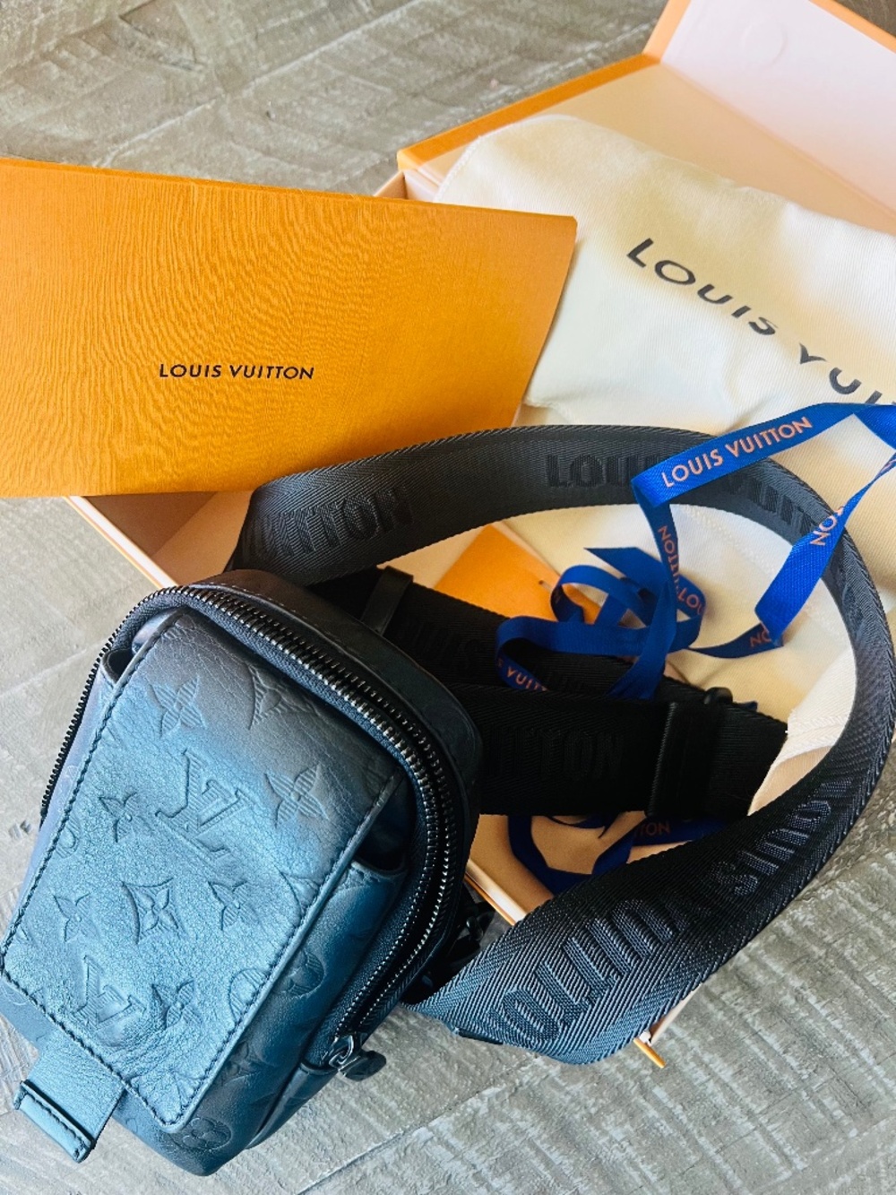 Louis Vuitton Crossbody